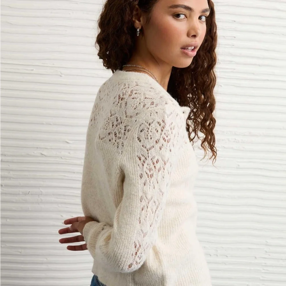 American Eagle Outfitters this elegant